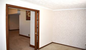 2071 Dewey Rd, Ashtabula, OH 44004