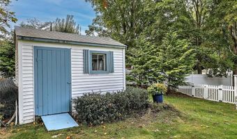 21 Browning Dr, Charlestown, RI 02813