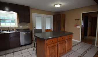 1119 Terry Cir, Albertville, AL 35951