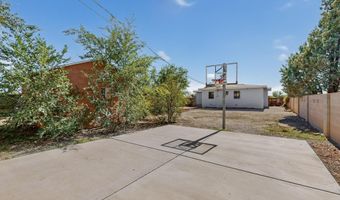 165 Hilton Ave NW, Albuquerque, NM 87107