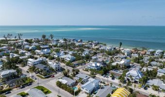 616 FERN St, Anna Maria, FL 34216