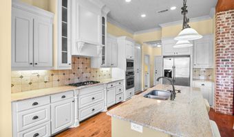 144 Amethyst Dr, Brandon, MS 39047