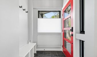 2910 19th St, Boulder, CO 80304