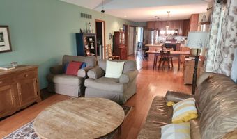 5 WATERWHEEL Cir, Dover, DE 19901