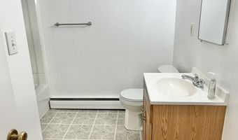 20 Huckleberry Hill Rd, Avon, CT 06001
