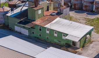 103 E Gallatin St, Adairville, KY 42202