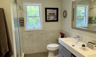 355 Oregon Rd, Cheshire, CT 06410