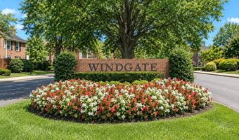 2584- B S ARLINGTON MILL Dr 2, Arlington, VA 22206