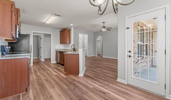 711 Fair Ln, Alexander, AR 72002