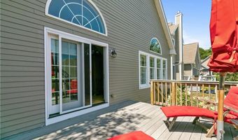 61 Seal Island Rd, Bristol, RI 02809