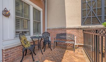 10 Grove Ct 20, Asbury Park, NJ 07712