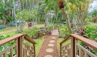 1073 Nanihoku Pl, Haiku, HI 96708