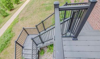 2888 Dillon Dr, Ann Arbor, MI 48105