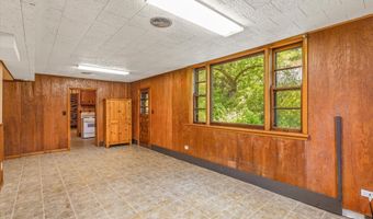 2619 Meadow Glen Rd, Ames, IA 50014
