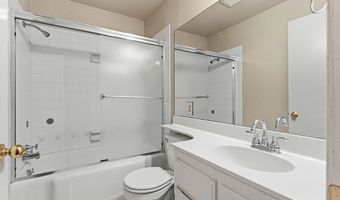 607 NW Jefferson St, Bentonville, AR 72712