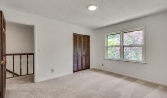 1534 Country Squire Ct, Decatur, GA 30033