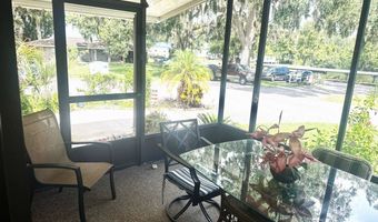 14 Lakeview Dr, Astatula, FL 34705