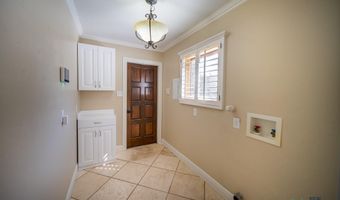 1403 S Country Club Cir, Carlsbad, NM 88220