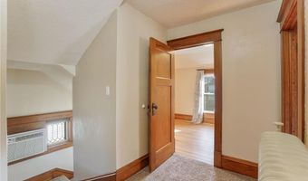 409 W Adams St, Arlington, MN 55307