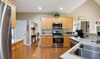 9390 Old Preserve Trl, Ball Ground, GA 30107