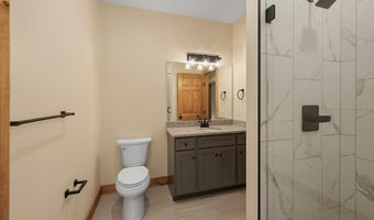 150 COLLEGE HEIGHTS Ct, Accident, MD 21520