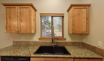 20000 Sorrento Pl, Bend, OR 97702