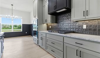 980 Trestle Ln, Bentonville, AR 72713