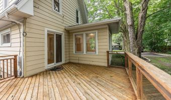 324 Highlake Ave, Ann Arbor, MI 48103