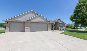 616 N Easton Dr, Angola, IN 46703