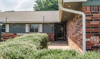 104 Caulder Dr, Chickasha, OK 73018