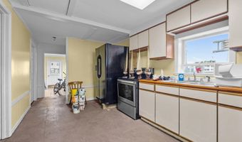 319 Old Causeway Rd, Atlantic Beach, NC 28512