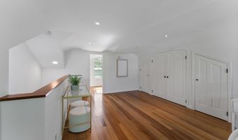 911 S LEE St, Alexandria, VA 22314