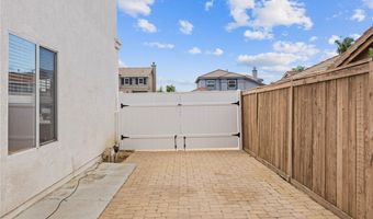 1323 Cottonwood Dr, Oceanside, CA 92056