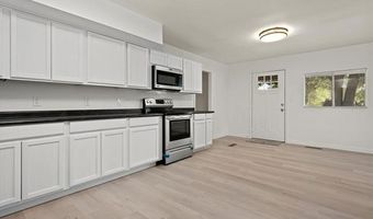 1719 SE Hilltop Dr, Bartlesville, OK 74006