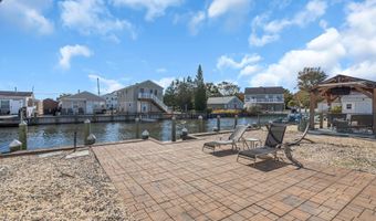 204 Butler Blvd, Bayville, NJ 08721