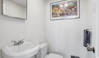 39 Ethan Allen Dr, Acton, MA 01720