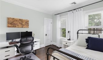 157 Arnold Ave, Cranston, RI 02905