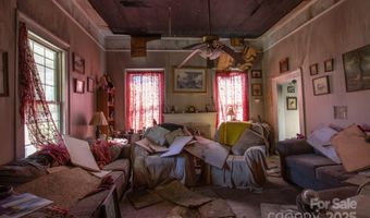 3062 Michelle Dr, Blackstock, SC 29014