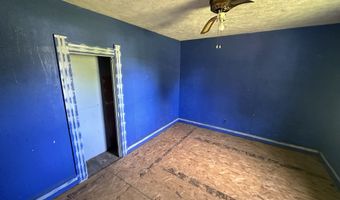 1739 E 18th St, Anderson, IN 46016