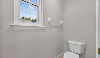 713 ISLEBAY Dr, Apollo Beach, FL 33572