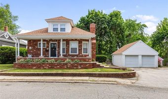 70 Tucker Ave, Cranston, RI 02905
