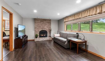 4730 144th St W, Apple Valley, MN 55124