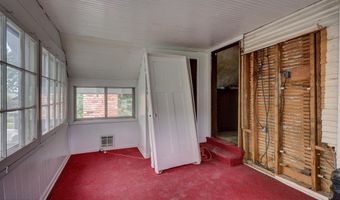 1643 Washington Ave, Baxter Springs, KS 66713