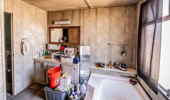 19175 Kailua, Adelanto, CA 92301