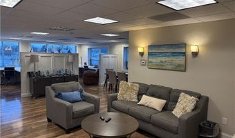 655 Main St 207, East Greenwich, RI 02818
