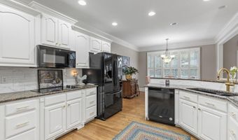 1614 Pinnacle Point Dr, Alcoa, TN 37701