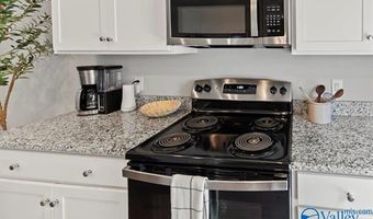 15176 Blendor Crooks, Athens, AL 35611