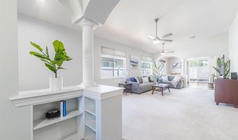 48 Hoku Puhipaka St, Kahului, HI 96732