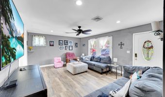 50 Park Ave, Bayville, NJ 08721