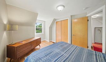 709 Indianola Ave, Ann Arbor, MI 48105